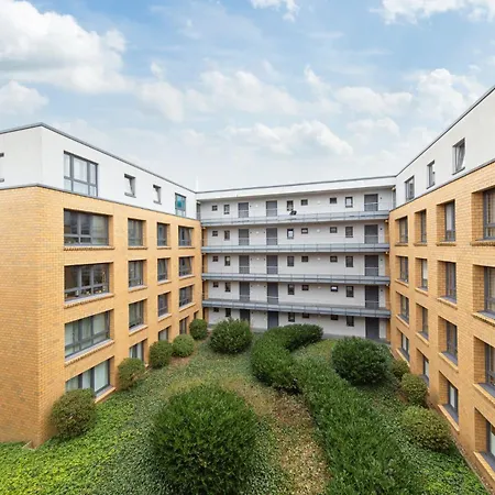 & Coliving Апарт-готель