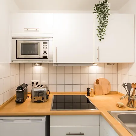 & Coliving *