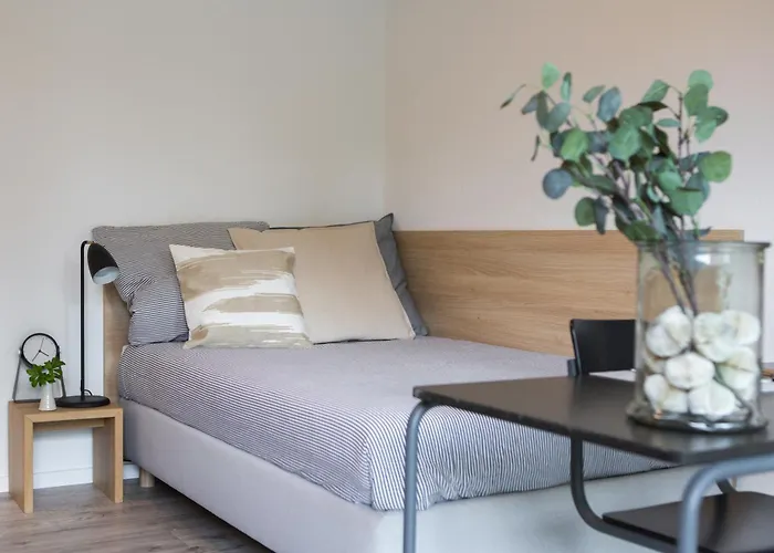 & Coliving アパートホテル ブレーメン